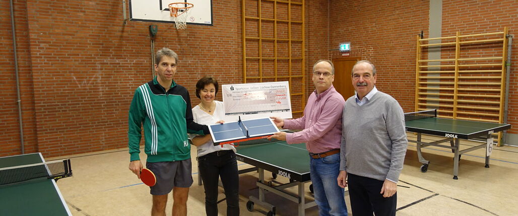 TSV Bienenbüttel: Tischtennisplatte